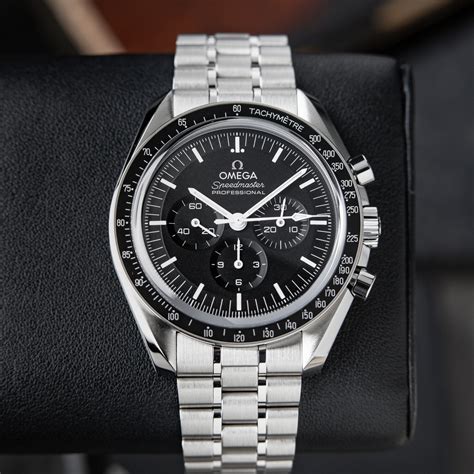 Speedmaster omega price